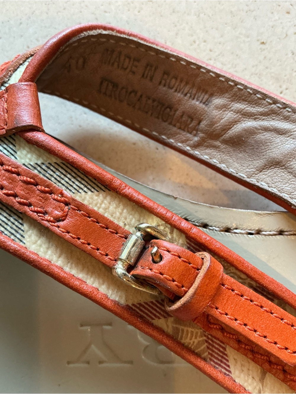 Burberry Brown Tan Footbed Sandals with Red Leather & Signature Check Straps - Picture 3 of 5
